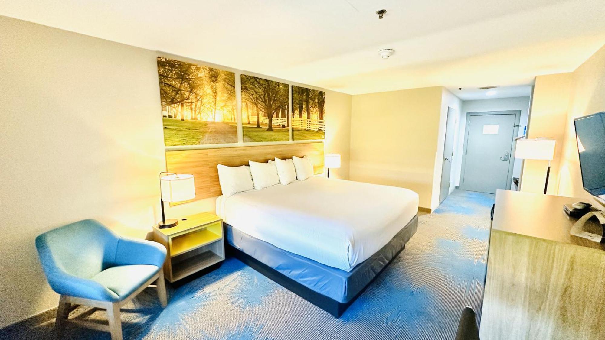 Days Inn & Suites By Wyndham Wynne Extérieur photo