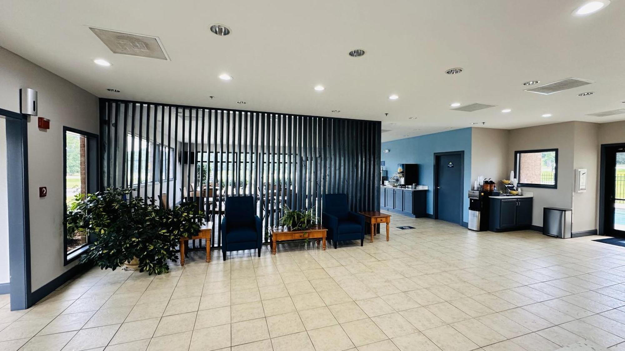 Days Inn & Suites By Wyndham Wynne Extérieur photo